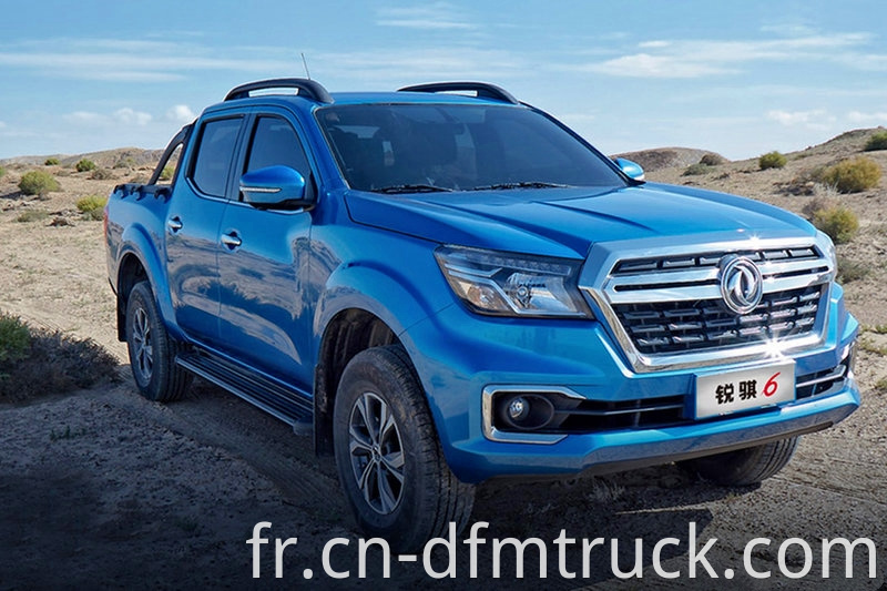 Dongfeng Rich6 Pickup Truck